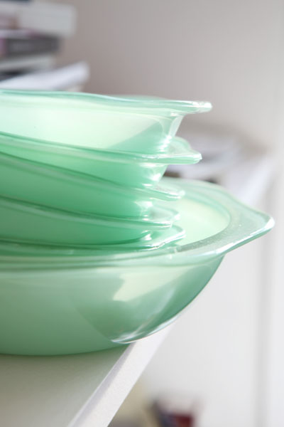 Jadeite Stir It Up Ceramic Utensil Holder – Welcome Home by DII